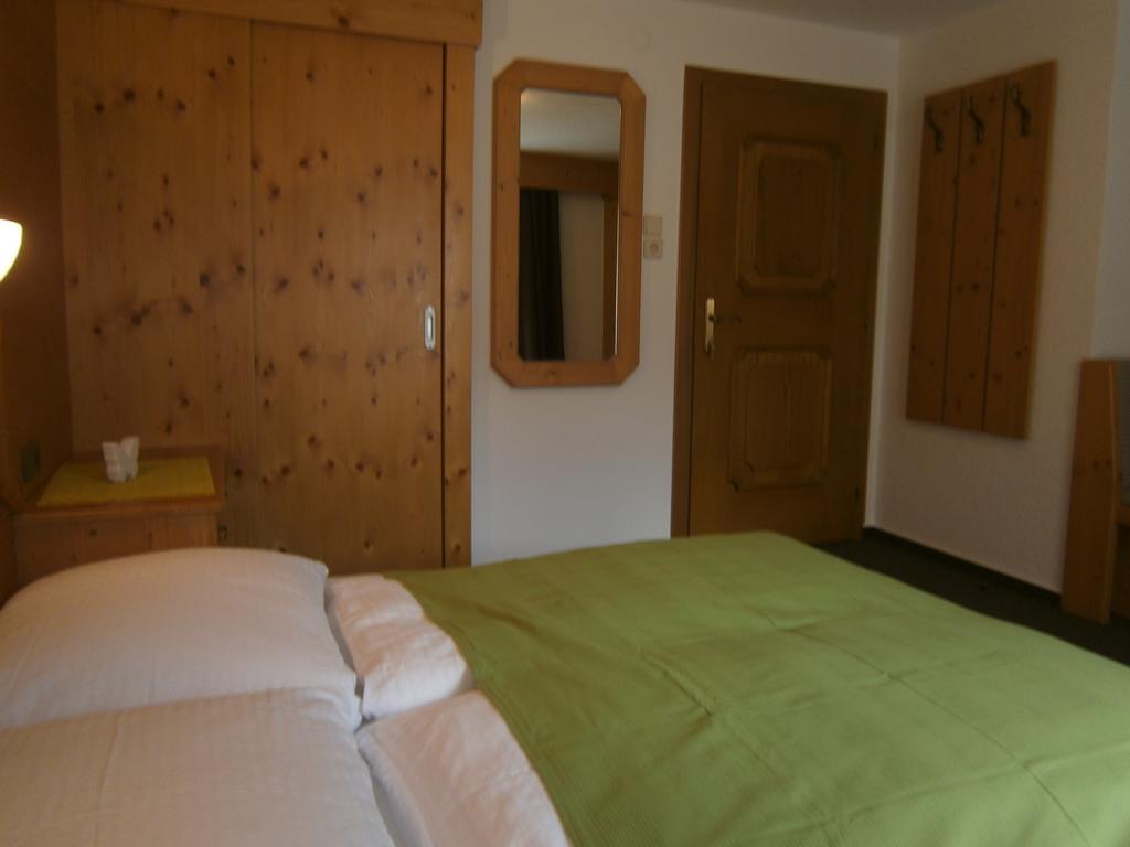 Haus Wiesenheim Fw Oetztal Längenfeld Dış mekan fotoğraf