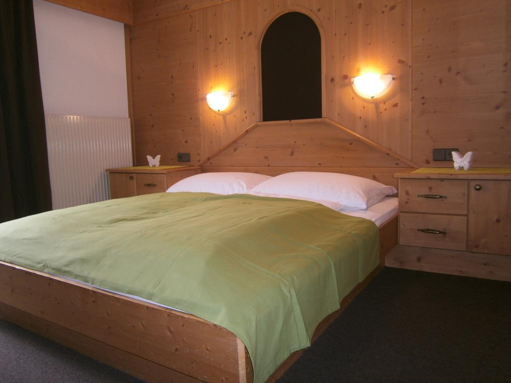 Haus Wiesenheim Fw Oetztal Längenfeld Dış mekan fotoğraf