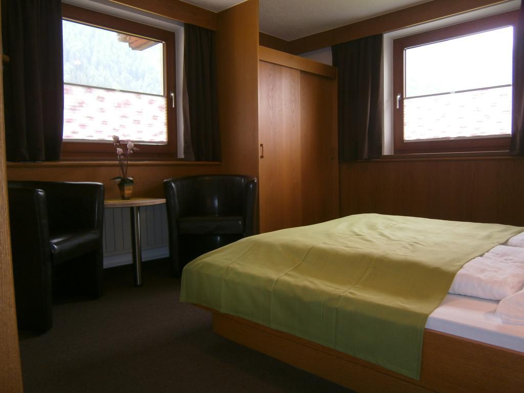Haus Wiesenheim Fw Oetztal Längenfeld Dış mekan fotoğraf